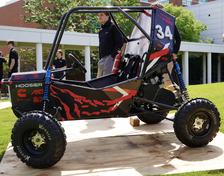 Baja SAE ‘endures’ in Oshkosh Mechanical and Aerospace Engineering