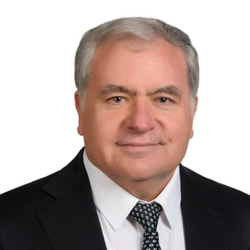 Yunus Cengel headshot